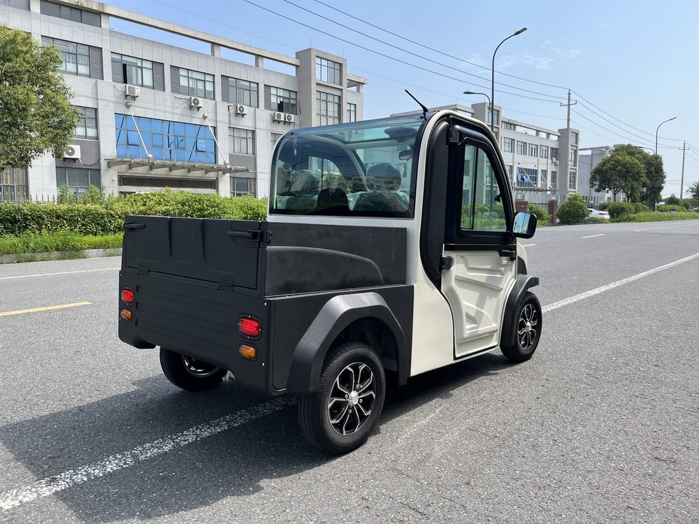 Electric Pickup Truck