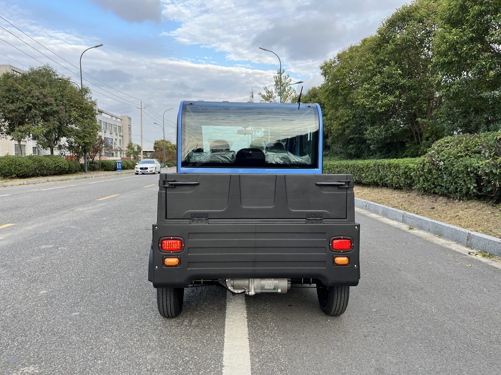 Electric Pickup Truck