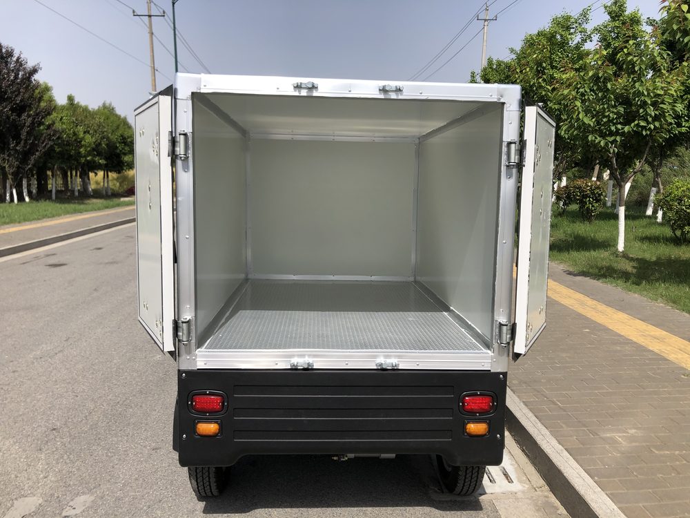 Electric Cargo Vehicle