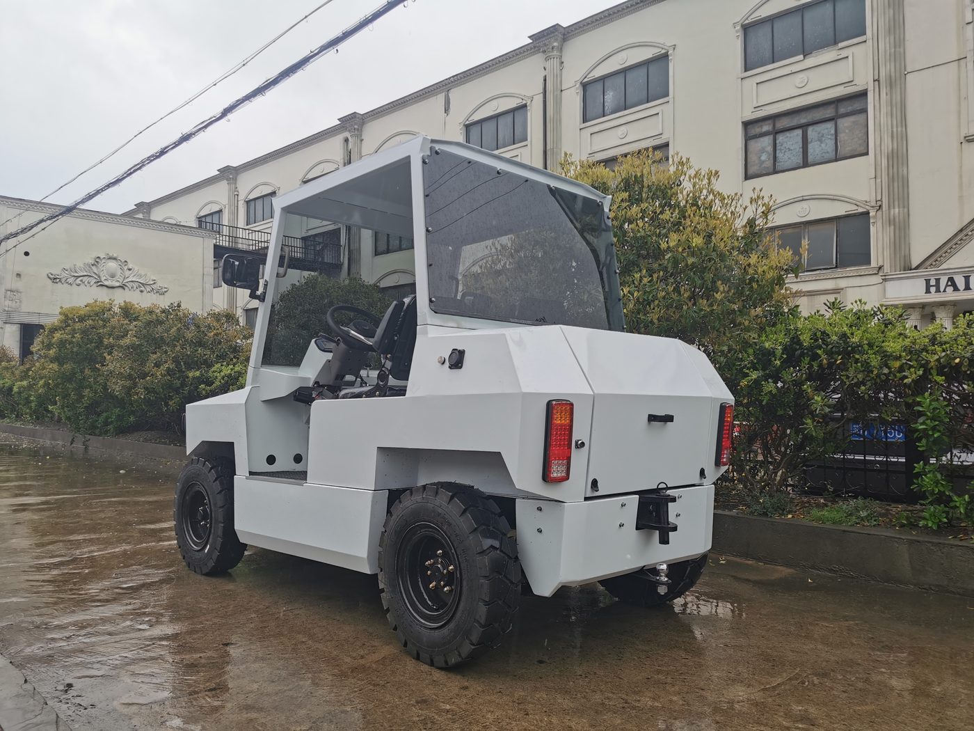 LS6070Y main Electric Tow Tractor (7 Ton)